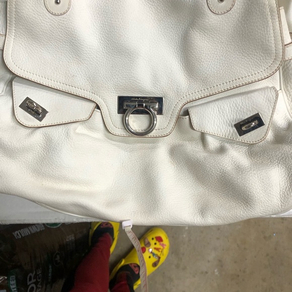 Ferragamo White Bag - Picture 14 of 16